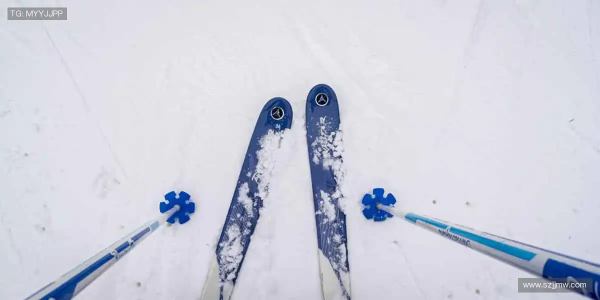 🎮 实时比分，弹幕狂欢，这里永不冷场！